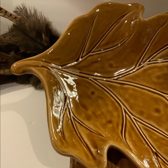 Pottery Barn Leaf Platter 🍁🍂 - Picture 8 of 16